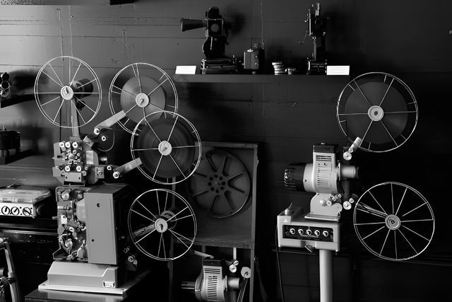 35 mm projectors