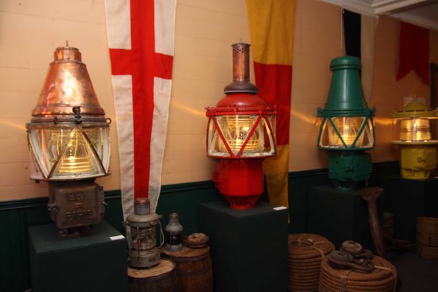 Lanterns and signal lights