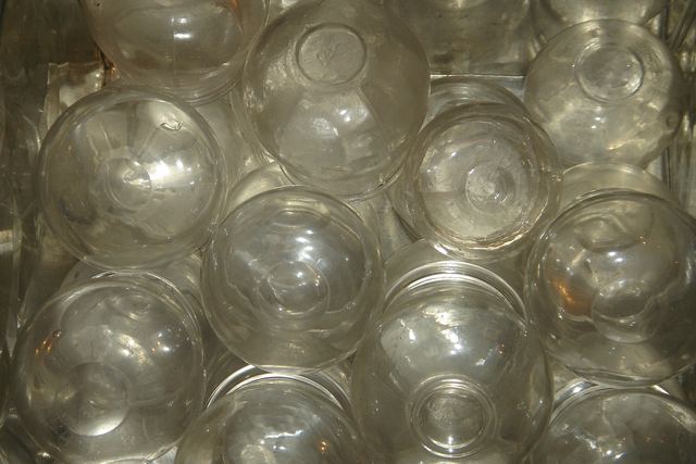 Glass cupping glasses